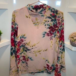 Zac &‎ Rachel Sheer Floral Blush Top